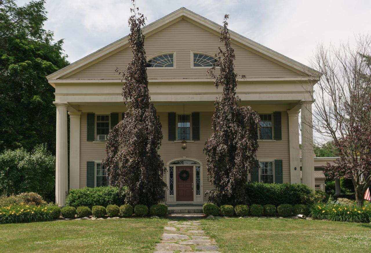 The Watson Boutique Bed And Breakfast Thompson Exterior photo