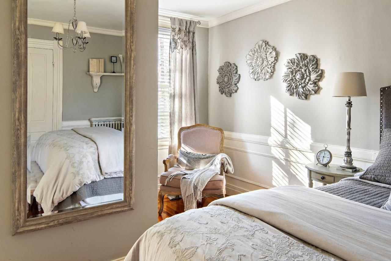 The Watson Boutique Bed And Breakfast Thompson Exterior photo